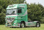 Actros V8