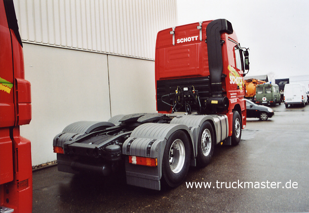 New Actros