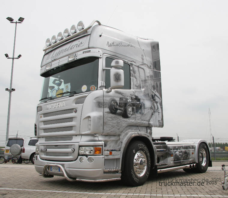 Scania V8 580