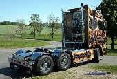 Actros V8