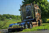 Actros V8