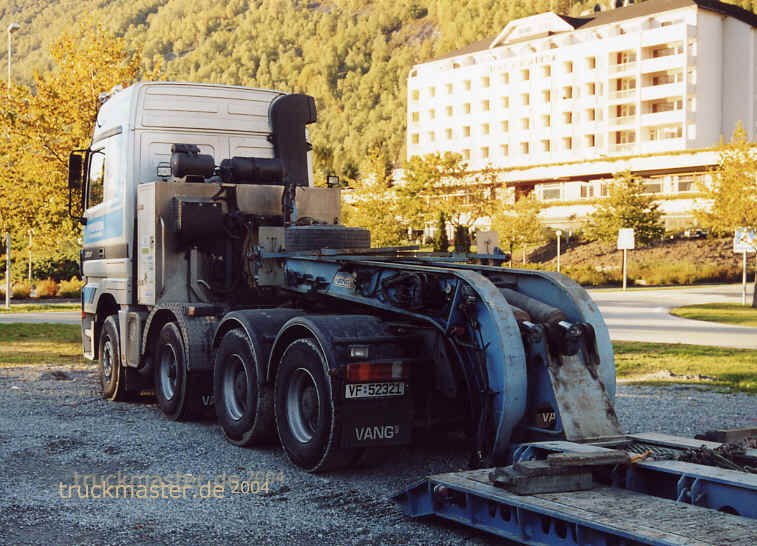 Actros 5757